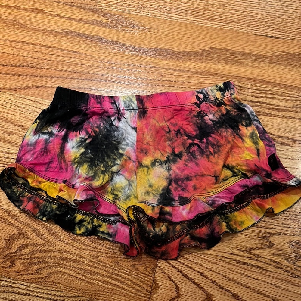 PixieLane ruffle shorts sz 7